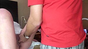 My Foster Stepmom Begs for Creampie in Her Shaved Pussy Cumshot