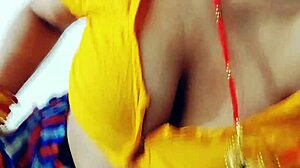 Naughty Bhabhi's Dirty Dever Tease