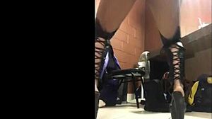 her big ebony ass twerks wildly shaking every curve