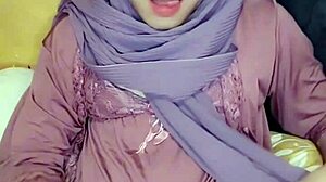 indonesian hijab crossdresser masturbates solo in sexy arab style