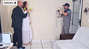 noiva fucks photographer risking getting caught completely