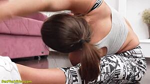 my round milf ass stretched flexi... ouch so extreme