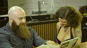 couple skips outing for wild anal assfucking and blowjob romp 😈🍑