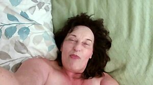 dawnskye1962 fulfills patrick's giantess request. mature curves in crotchless pantyhose tease