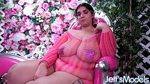 young bbw rose d kush slurps dildo then bounces curvy ass