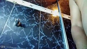 hey shemale novinha teases her pussy with putas