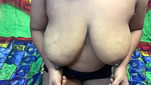 gujarati babe fingers squirts then fucks hardcore romantically