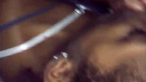 hood chick gives head