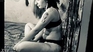 jerk off to my pretty small 18+ feet now