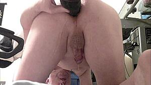 Foreverman Horsedildo Pounds Anal Machine Deep