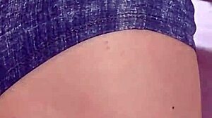 mistress elza koms gaping pussy feet tease fetish