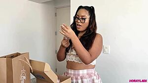 Peruvian Kassandra Miller Experiments with New Dildo Toy