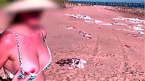 oh wifey, your beach tit flash has me craving more exposure