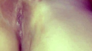 mmm una masturbadita quick and wet just for you