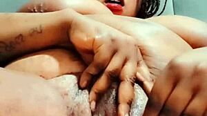 Onthatile's Squirting Goddess Debut