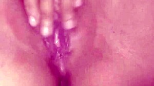 mmm una masturbadita quick and wet just for you