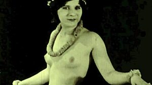 VINTAGE EROTIC BEAver BLOWJOB CUMSHOT!