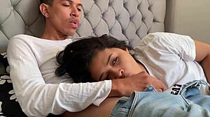 padrastro pervertido forces petite polla deepthroat until cumshot in mouth