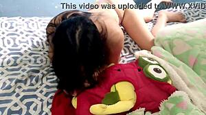 quieres que te lo chupe asi como se lo chupo al minions beautiful asian babe style