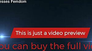 !! TIGHT YOGA PANTS Facesitting – Can Petite Mistress Kira Dominate You?!