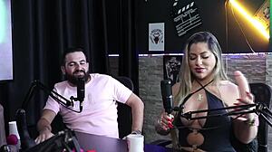 safada juli figueiredo sucks deep shows pussy loves swallowing medium cock oral