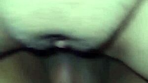 Amor Gozando Intensely on His Cock Inside Her