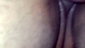 Amor Gozando Intensely on His Cock Inside Her