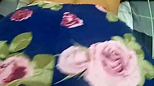 Jovencita Con Lentes Disfruta Follar Con Su Profesor En Missionary Doggystyle