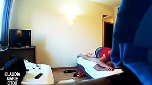 una gorda chupa y folla polla hasta el cumshot final