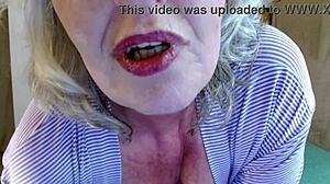 WOW! Dawnskye1962's sexy mature bedtime pussy romp explodes!