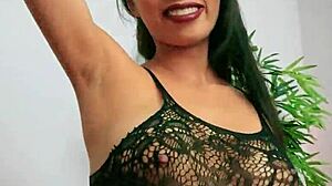 helping prof beto drain balls while bf phones nonstop creampie