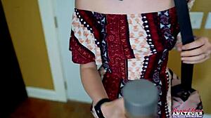 Blue Eyed Bonnie Fingers Wet Pussy Before Deep Pounding