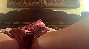 Naked puta begs cock on bed desperately