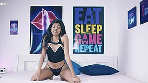 desi devi tv host takes bbc cumshot facial