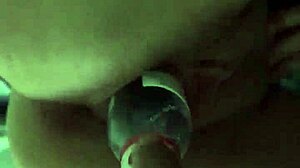 amateur milf screams wildly as her pussy stretches screams and squirts in ecstasy