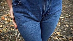 milf teases her big cameltoe through tight jeans outside