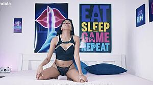 desi devi tv host takes bbc cumshot facial