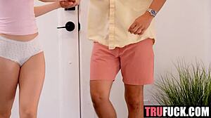 you want a piece of stepsis leo valentino and molly little's petite asses?