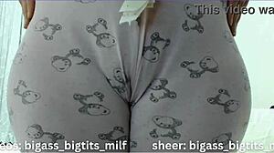 love spotting that perfect cameltoe bulge