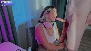 wanna see my feet wrapped around your cock before i deepthroat?