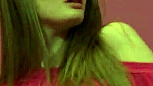 faye and georgia grind poons in polkadot bedroom