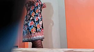 hey hermanastra, why change clothes when i'm spying your perfect body?