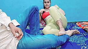 desi skinny amateur chudai with rough pussy pounding and cumshot