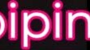 i flash my big natural tits walking publicly loving the thrill