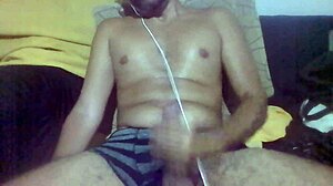 masturbando aqui falando putaria pesada pra você gozar