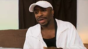 hey carmyell, ready to ride that bbc after showing your fat ass?