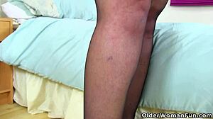 English Milf Beau Displays Her Curvy Mature Body