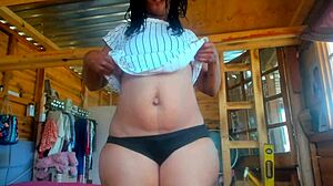 big ass ebony milf teases fat booty in panties 🍑🔥