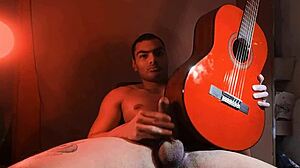 Muscular chinese bodybuilder fucks yamaha guitar hard in china 🎸🍆💦