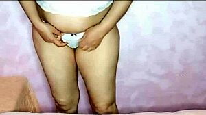 he pumps cum deep in arab wife